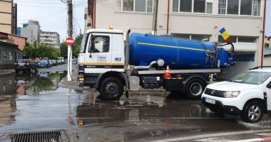 Cod galben la Constanța! Echipele primăriei sunt poziționate în zonele de risc la inundații