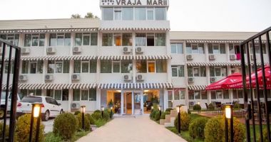 Au pus lacătul pe afaceri! Hoteluri şi pensiuni de pe litoral, scoase la mica publicitate - 3
