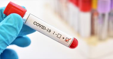 COVID-19. Mai puţine teste, mai puţine cazuri raportate
