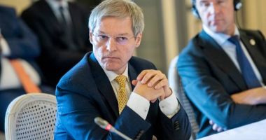 USR PLUS are două contraoferte. Cîțu-premier sau Cioloș-premier