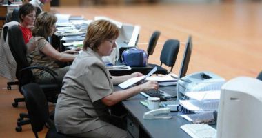 Program de Guvernare. Funcționarii publici vor fi evaluați de cetățeni