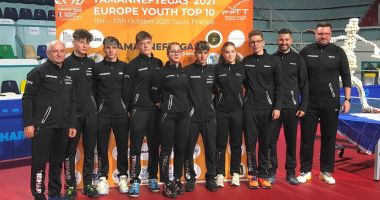 Elena Zaharia şi Bianca Mei-Roşu joacă la Europa Top 10 juniori la tenis de masă