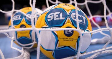 Stire din Sport : „Din păcate, foarte puţini antrenori tineri au reuşit să-şi găsească loc în sistem”