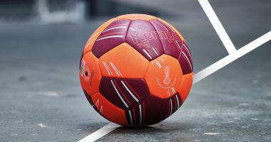 Stire din Sport : Handbal / Adunarea Generală Extraordinară a federaţiei române, suspendată!