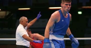 Stire din Sport : Box / A pierdut la puncte! Andrei Arădoaie a ieşit din lupta pentru medalii, la Mondialele de la Belgrad
