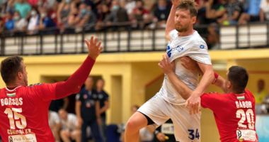 Stire din Sport : Handbal / HC Dobrogea Sud tratează cu maximă seriozitate pe U Cluj. „Să ne respectăm blazonul!”