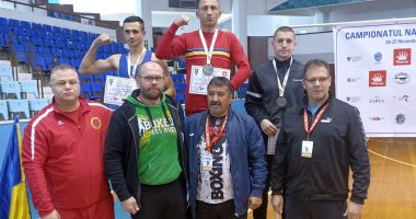 Stire din Sport : Florentin Niculescu, de la CS Năvodari, campion naţional la box la 34 de ani