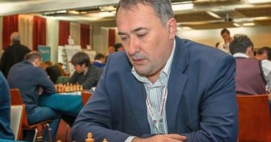 Stire din Sport : Corina Peptan şi Vladislav Nevednichy, noii campioni ai României la şah rapid