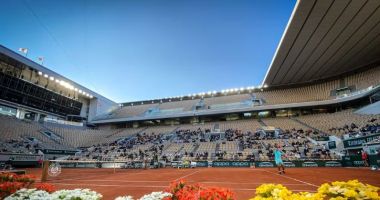 Stire din Sport : Tenis / O nouă veste rea pentru Djokovic. La Roland Garros vor participa doar jucătorii vaccinaţi!