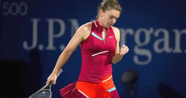 Stire din Sport : Tenis / Simona Halep o va înfrunta pe tunisianca Jabeur în sferturile de finală ale turneului WTA de la Dubai