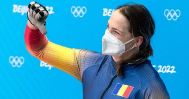 Stire din Sport : JO de iarnă 2022 / Andreea Grecu va fi purtător de drapel al echipei României la ceremonia de închidere