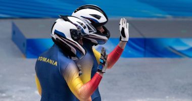 Stire din Sport : Andreea Grecu trebuie să meargă mai departe! Locul 12, cel mai bun din istoria bobului feminin românesc