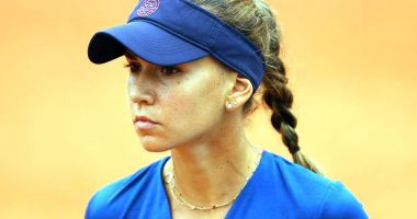 Stire din Sport : Tenis / Irina Bara, eliminată de Lesia Ţurenko în primul tur al calificărilor turneului de la Indian Wells