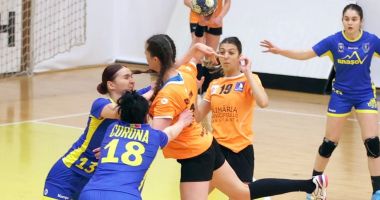 Stire din Sport : CSU Neptun, chinuită o repriză de „lanterna” Spartac Bucureşti