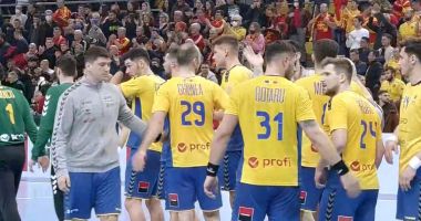 Stire din Sport : Un sfert de oră de coşmar! Tricolorii, şanse aproape nule în barajul cu Macedonia de Nord