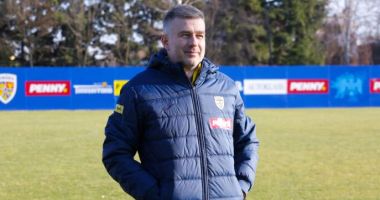 Stire din Sport : Fotbal, echipa naţională / Selecționerul Edy Iordănescu a convocat 26 de jucători pentru amicalele cu Grecia şi Israel