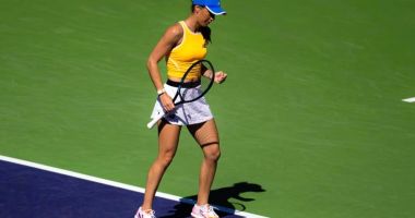 Stire din Sport : Tenis / Sorana Cîrstea o va întâlni pe chinezoaica Shuai Zhang, în runda a doua la Miami Open