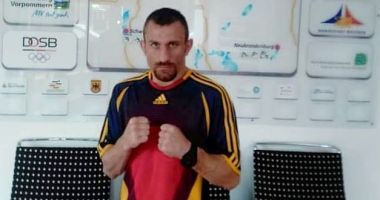 Stire din Sport : Pugilistul Florentin Niculescu, de la CS Năvodari, medaliat cu argint la Cupa României