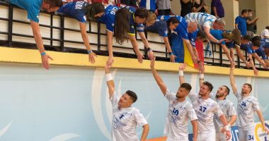Stire din Sport : HC Dobrogea Sud forţează calificarea în sferturile Cupei României