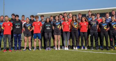 Stire din Sport : Olimpism / Sportivi ucraineni, în pregătire la Complexul Olimpic "Sydney 2000" de la Izvorani