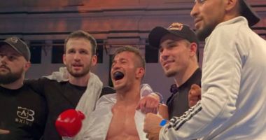 Stire din Sport : Ionuţ Băluţă a câştigat centura WBC International la categoria supercocoş