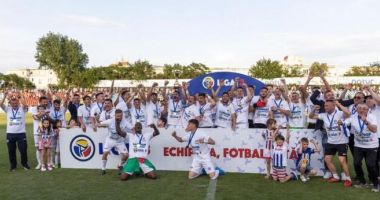 Stire din Sport : Fotbal / Minaur, CSC Dumbrăvița, CSM Slatina, Oțelul și Progresul Spartac au promovat în Liga a II-a