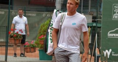 Stire din Sport : Tenis / S-a oprit în optimi! Filip Jianu, abandon în turneul de la Bratislava