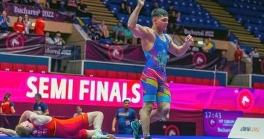 Stire din Sport : Lupte / Aur sau argint! Gabriel Eduardo Stan, în finala categoriei 92 kg, la Europenele de juniori