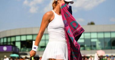 Stire din Sport : Tenis / Simona Halep şi Sorana Cîrstea au pierdut meciurile din semifinalele turneului de la Birmingham