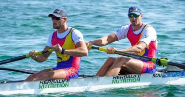 Stire din Sport : Canotorii tricolori continuă cursa către medalii