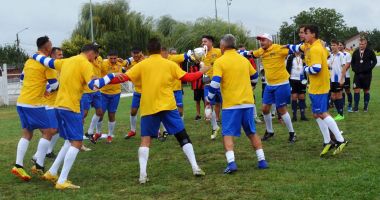Stire din Sport : ACS Frontiera Tomis, fără adversari pe măsură la Campionatul Naţional de oină