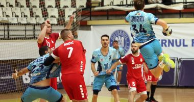 Stire din Sport : CSM Constanţa a pus tunurile pe Oradea! Soarta întâlnirii, decisă în prima repriză