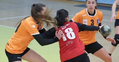 Stire din Sport : CSU Neptun s-a impus pe terenul Unirii Dobroieşti