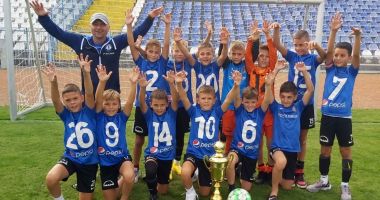 Juniorii Academiei Hagi, în finalele turneului de la Drobeta Turnu Severin
