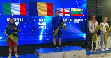 Stire din Sport : Constănţeanca Amalia Niţă, reconfirmată „regina” Europei la box