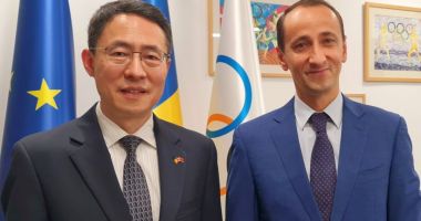 Stire din Sport : Olimpism / Președintele COSR, Mihai Covaliu, întâlnire cu ambasadorul Chinei în România