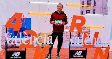 Stire din Sport : Atletism / Alexandru Nicolae Soare, record personal la Maratonul de la Valencia