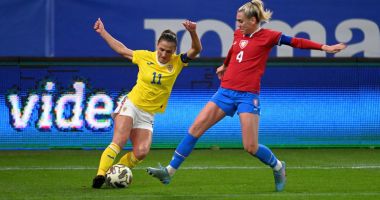 Stire din Sport : Fotbal feminin / Naţionala României încheie anul 2022 pe locul 40 în topul mondial