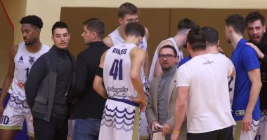Stire din Sport : Baschet / De ziua antrenorului Alexandru Olteanu, CSM Constanța înfruntă pe Steaua în Sala Regimentului de Gardă