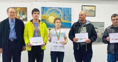 Stire din Sport : Şahiştii constănţeni, evoluţii excelente la Cupa Unirii Principatelor de la Mangalia