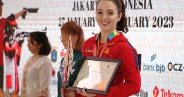 Stire din Sport : Tir sportiv / Laura Ilie, pe podium la Cupa Mondială de la Jakarta