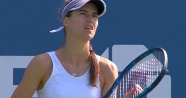 Stire din Sport : Tenis / Sorana Cîrstea, eliminată de ucraineanca Marta Kostiuk din turneul WTA de la Abu Dhabi
