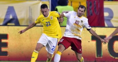 Stire din Sport : Fotbal / România debutează în preliminariile EURO 2024 cu Andorra și Belarus. Biletele, disponibile în aplicația Fan Arena by FRF