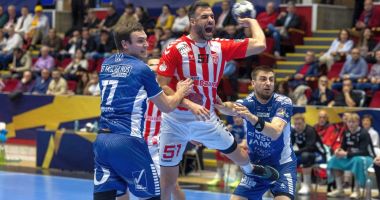 Stire din Sport : Handbal / CS Dinamo, victorie importantă în grupele Ligii Campionilor. Va avea o adversară mai accesibilă în play-off