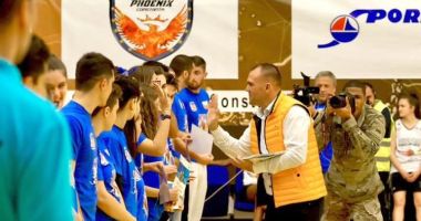 Stire din Sport : De la 1 martie, Academia de baschet Phoenix îşi închide porţile
