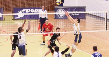 Stire din Sport : Volei / „Mărţişor” pentru CSM Constanţa. Dacă trece de CSM Suceava, se califică în play-off-ul Diviziei A1