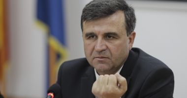 Stire din Eveniment : Justiție / Cererea de pensionare a fostului şef al DNA Crin Bologa - aprobată!
