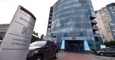 Stire din Eveniment : Programul pentru examinarea candidaţilor la şefia PG, DNA şi DIICOT, stabilit de Secţia pentru judecători a CSM