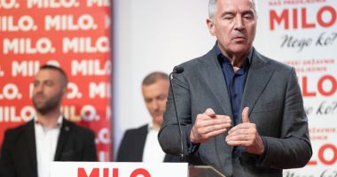 Stire din Actualitate : Preşedintele Muntenegrului dizolvă parlamentul în vederea legislativelor anticipate
