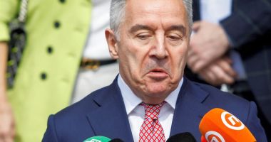 Stire din Actualitate : Schimbare în Muntenegru. Veteranul Djukanovic pierde prezidenţialele după decenii la putere